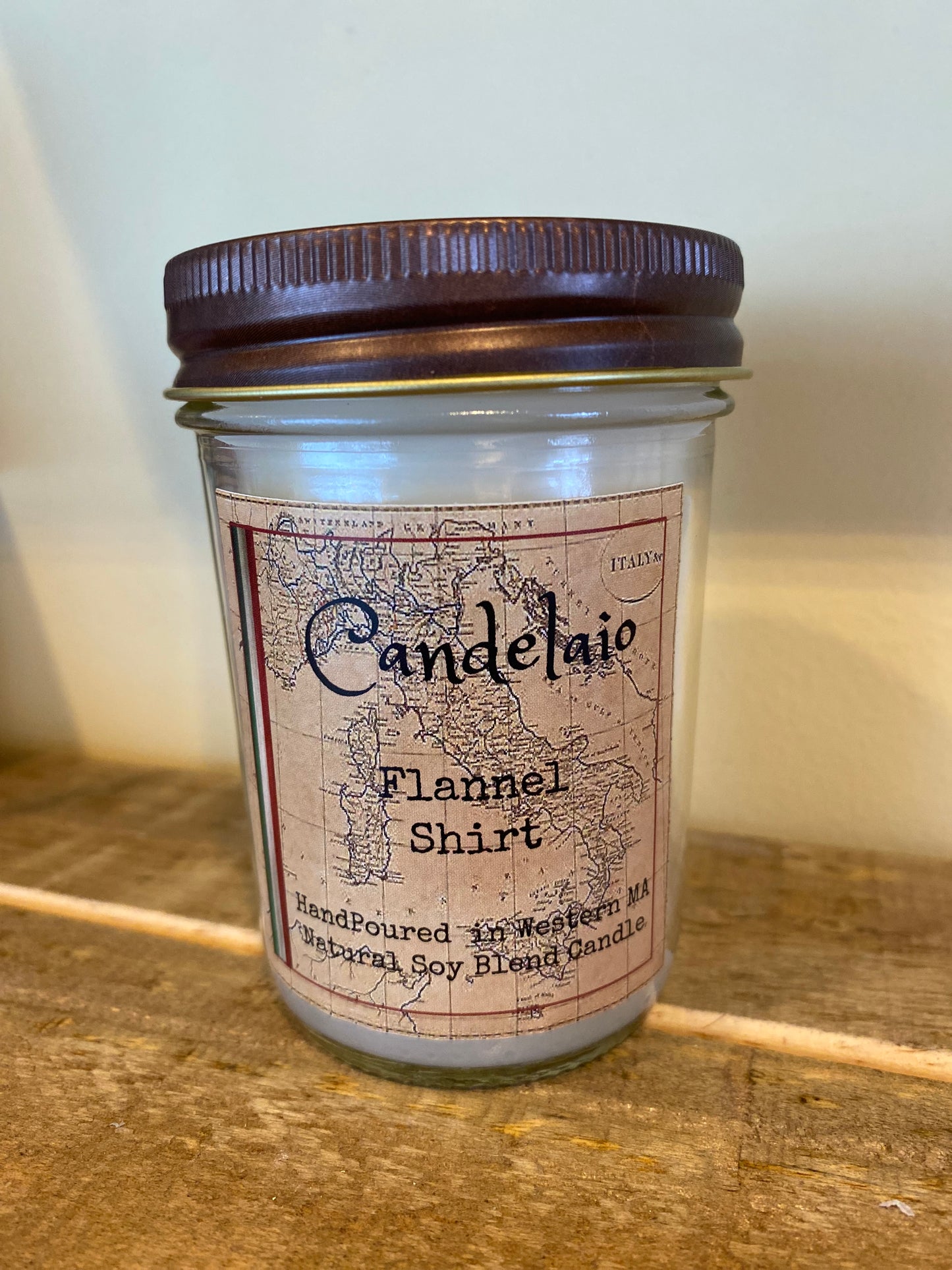 Candelaio 8oz. Candle - Flannel Shirt
