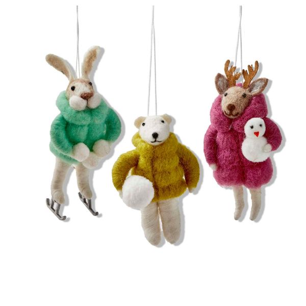Snow day critter ornament