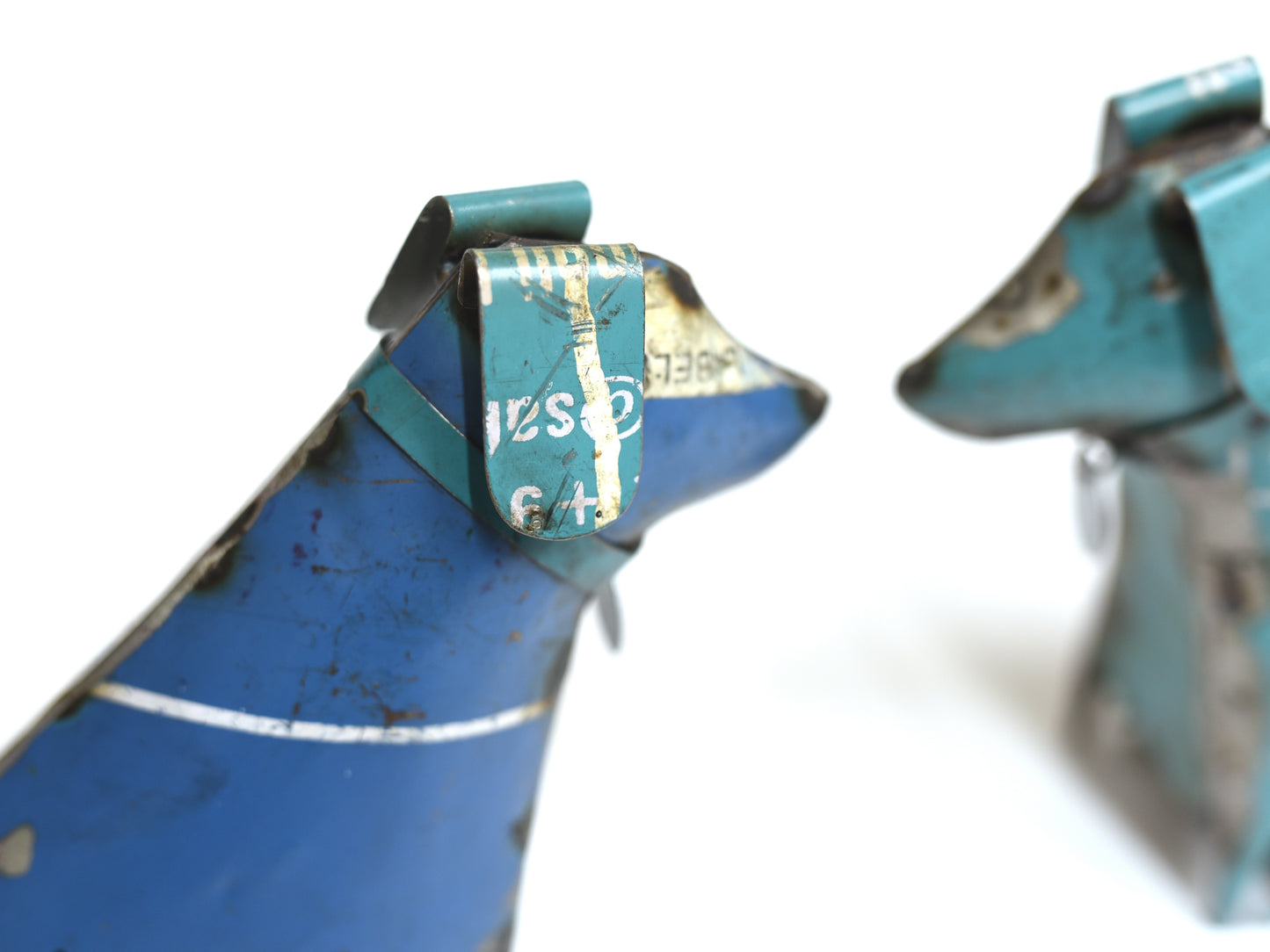 Dog Tin Decor