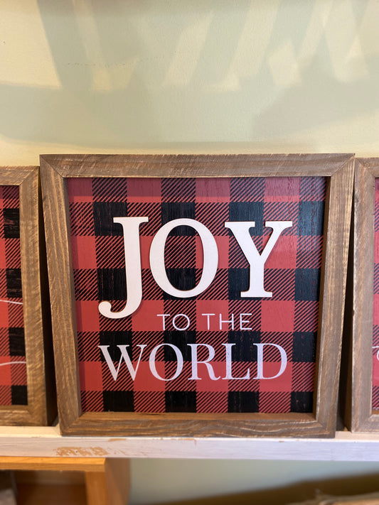 Buffalo Plaid Holiday Signs